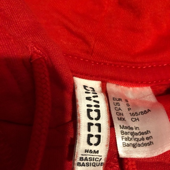 Hooded sweater - Picture 3 of 4